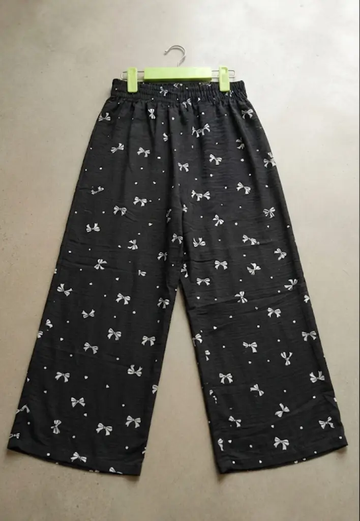 Girls' Chic Bow-Print Wide-Leg Trouser - View 2