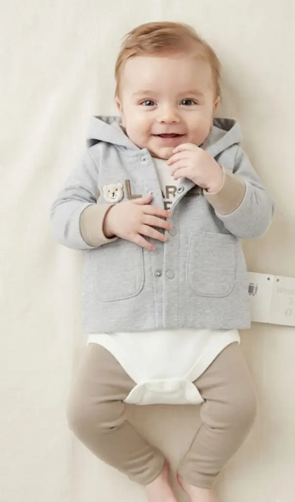 Polar Bear 3-Piece Hooded Outfit Set - View 2